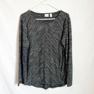 Chico’s Weekends Black V-neck Sweater Size 0/S